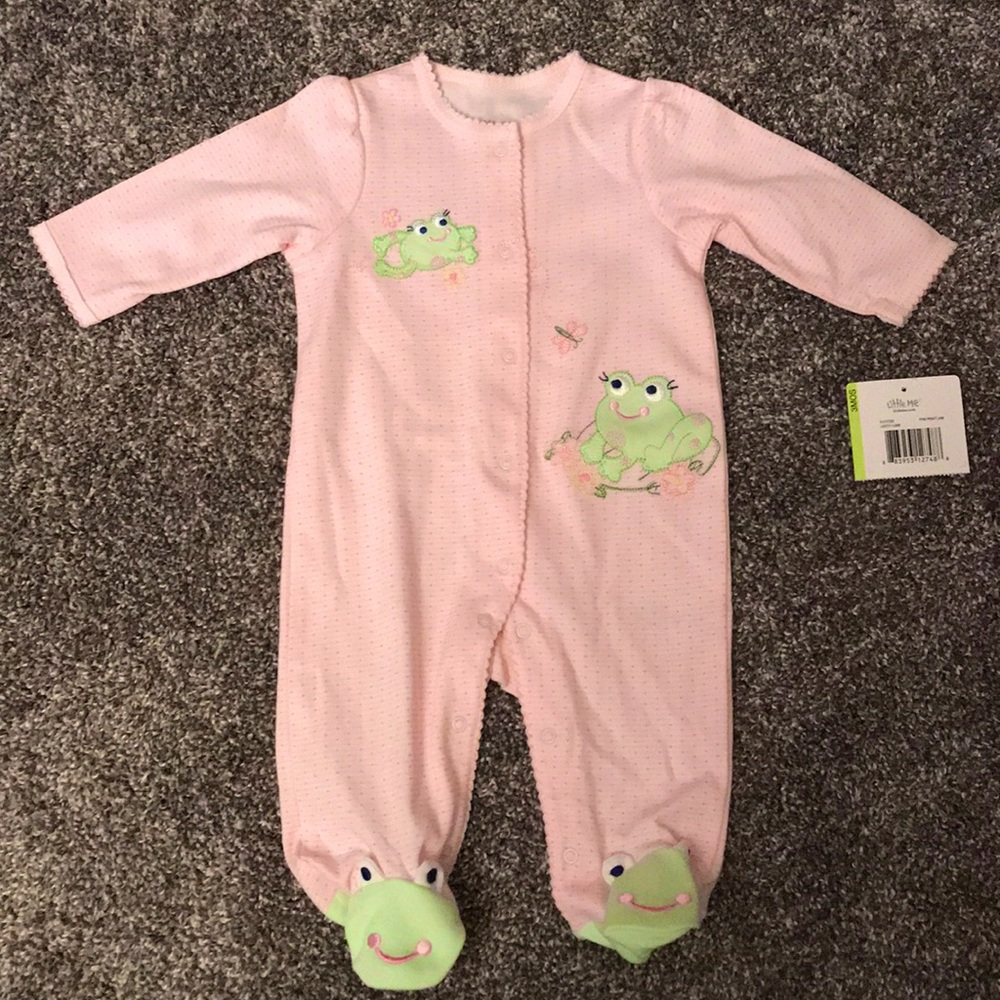 NWT baby Frog Footie 3month